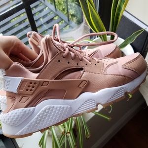 blush pink huaraches